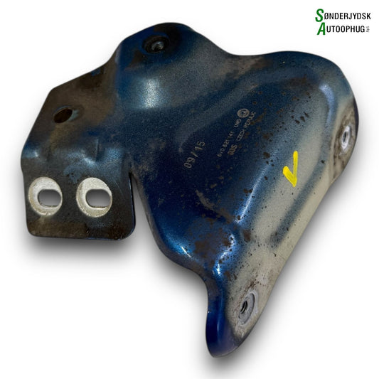 Skoda Fabia Torpedoplade Med OEM Nr. 6V0821141 Fra Skoda Ophugger