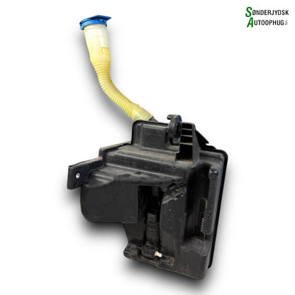 Skoda Fabia Sprinkler M/Motor Med OEM Nr. 6V0955449 Fra Skoda Ophugger