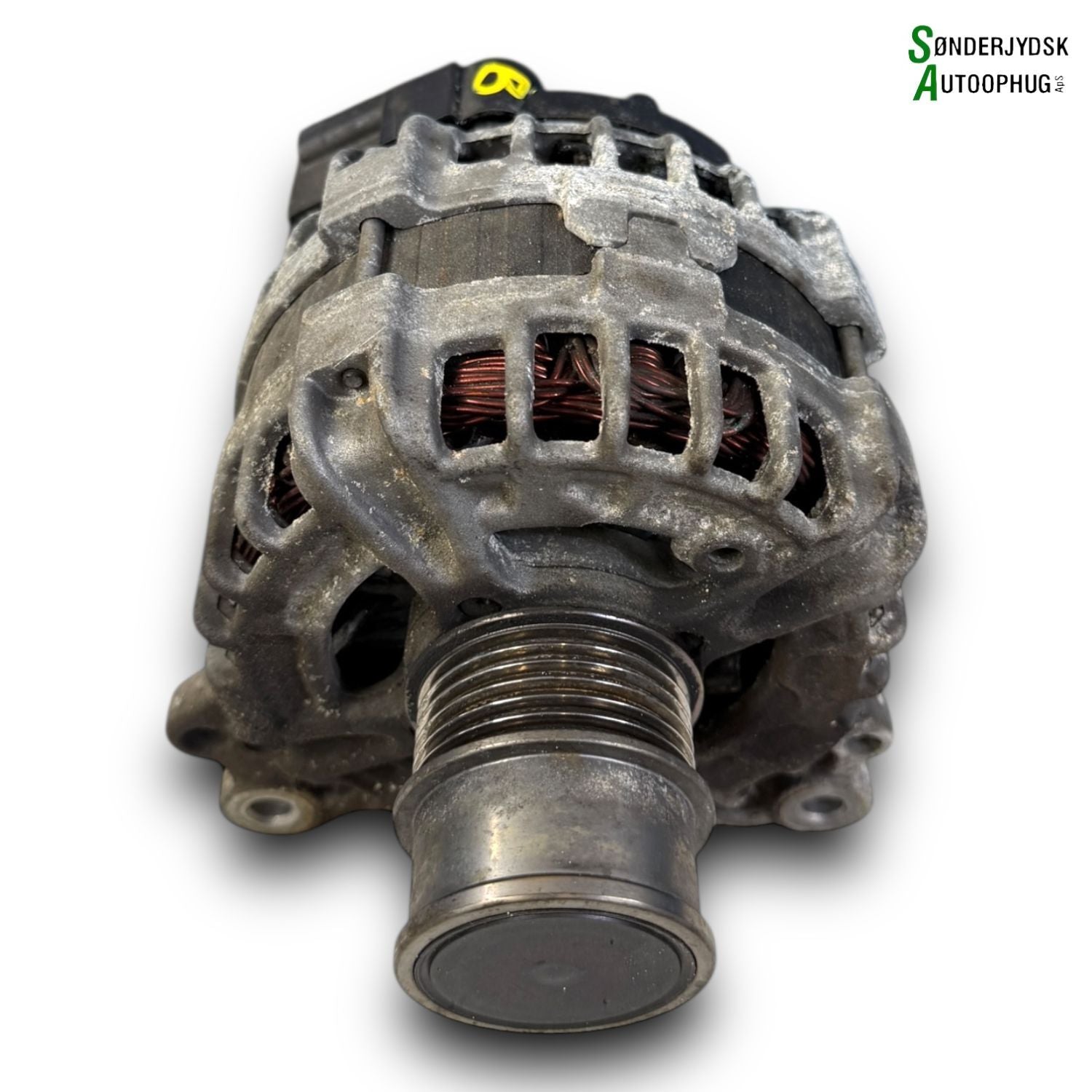 Skoda Octavia Generator Med OEM Nr. 04E903015T Fra Skoda Ophugger