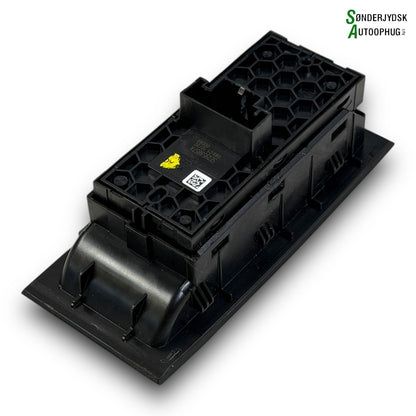 Skoda Octavia Kontakt Rudehejs Med OEM Nr. 5E0959857A Fra Skoda Ophugger