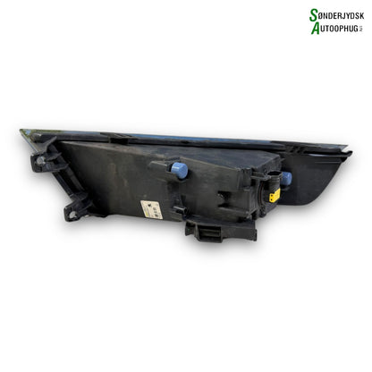 Skoda Fabia Tågelygte For Med OEM Nr. 6V0941699A Fra Skoda Ophugger