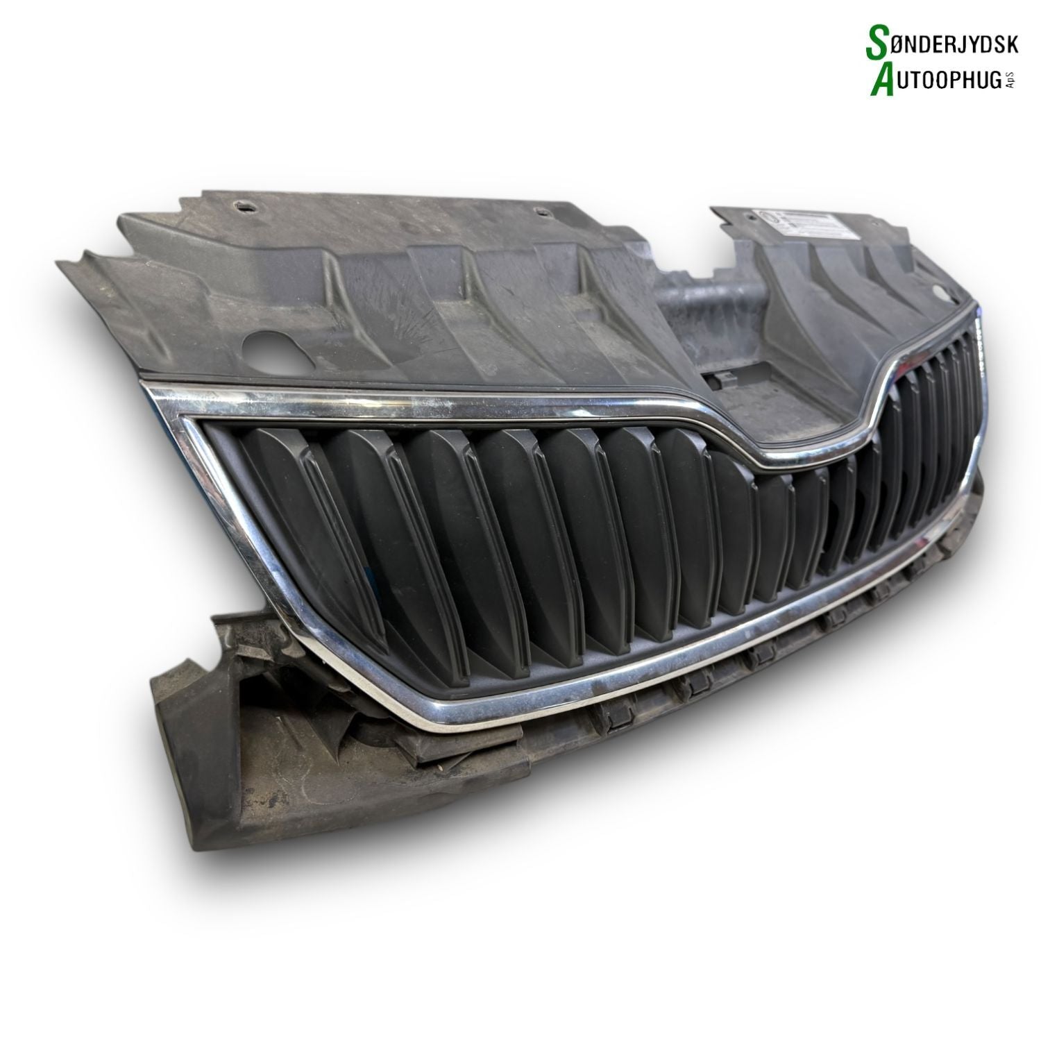 Skoda Fabia Frontgitter Med OEM Nr. 6V0853653 Fra Skoda Ophugger