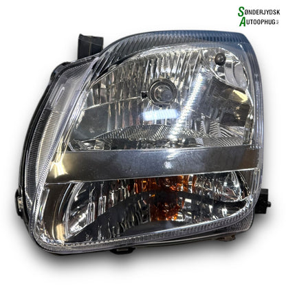 Suzuki Ignis Forlygte Med OEM Nr. 3532086G10000 Fra Suzuki Ophugger