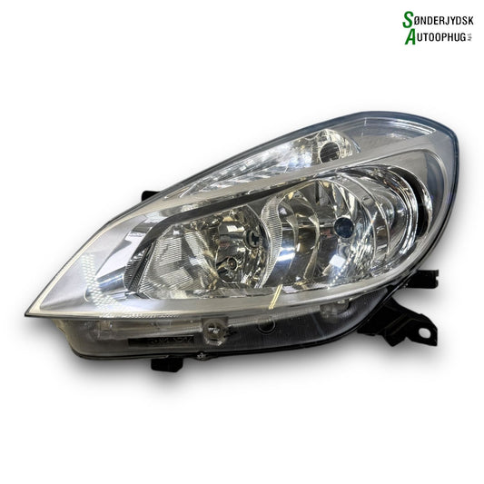 Renault Clio 3 Forlygte Med OEM Nr. 260608145R Fra Renault Ophugger