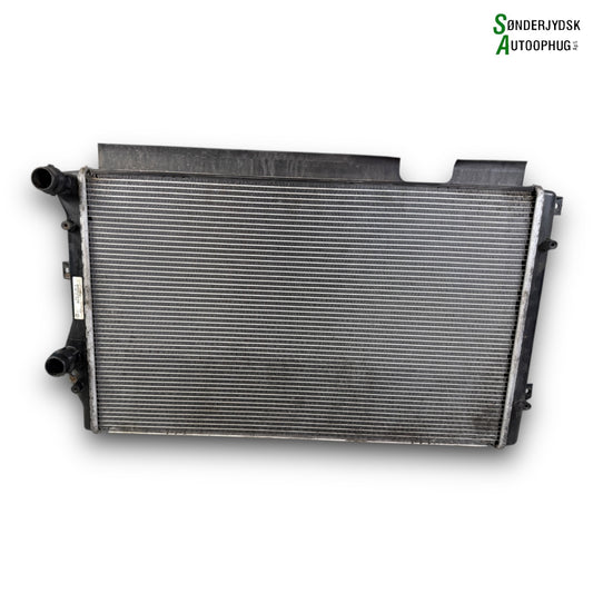 VW Golf 6 1K Køler Med OEM Nr. 5K0121253D Fra VW Ophugger