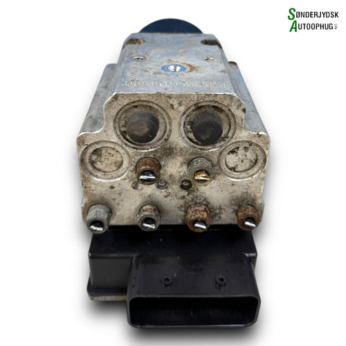 Saab 9-3 ABS Pumpe Med OEM Nr. 15052401 Fra Saab Ophugger