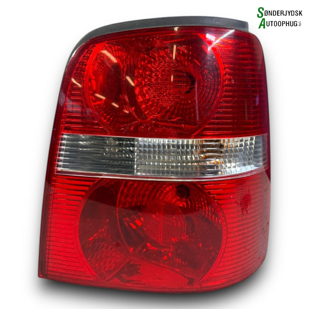 VW Touran 1T/Gp Baglygte Med OEM Nr. 1T0945112E Fra VW Ophugger