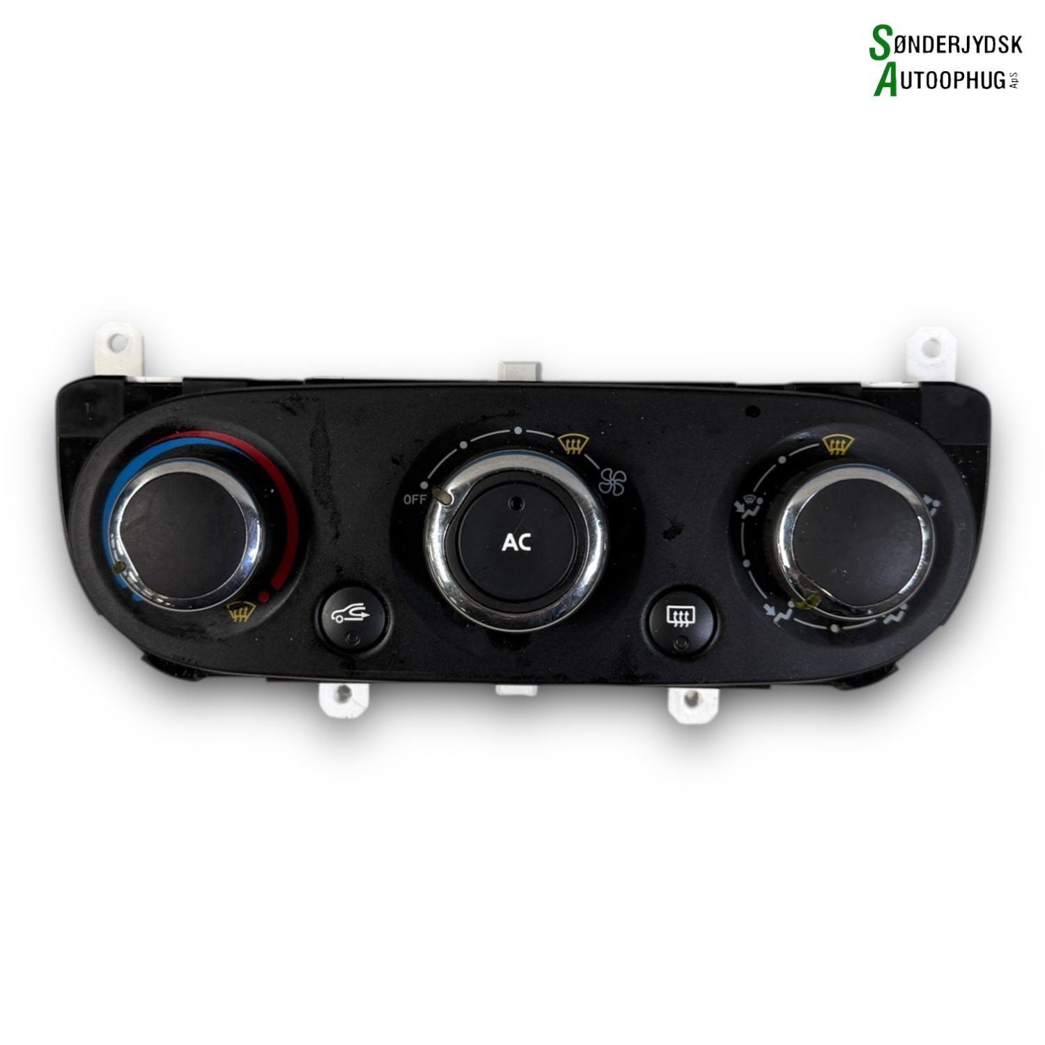 Renault Clio 4 Varmeregulering Med OEM Nr. Ophugger Fra Renault Ophugger