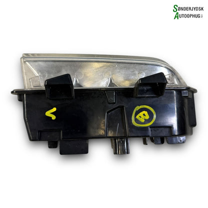 Renault Clio 4 Kørelys / LED Lygte Med OEM Nr. 266059367R Fra Renault Ophugger