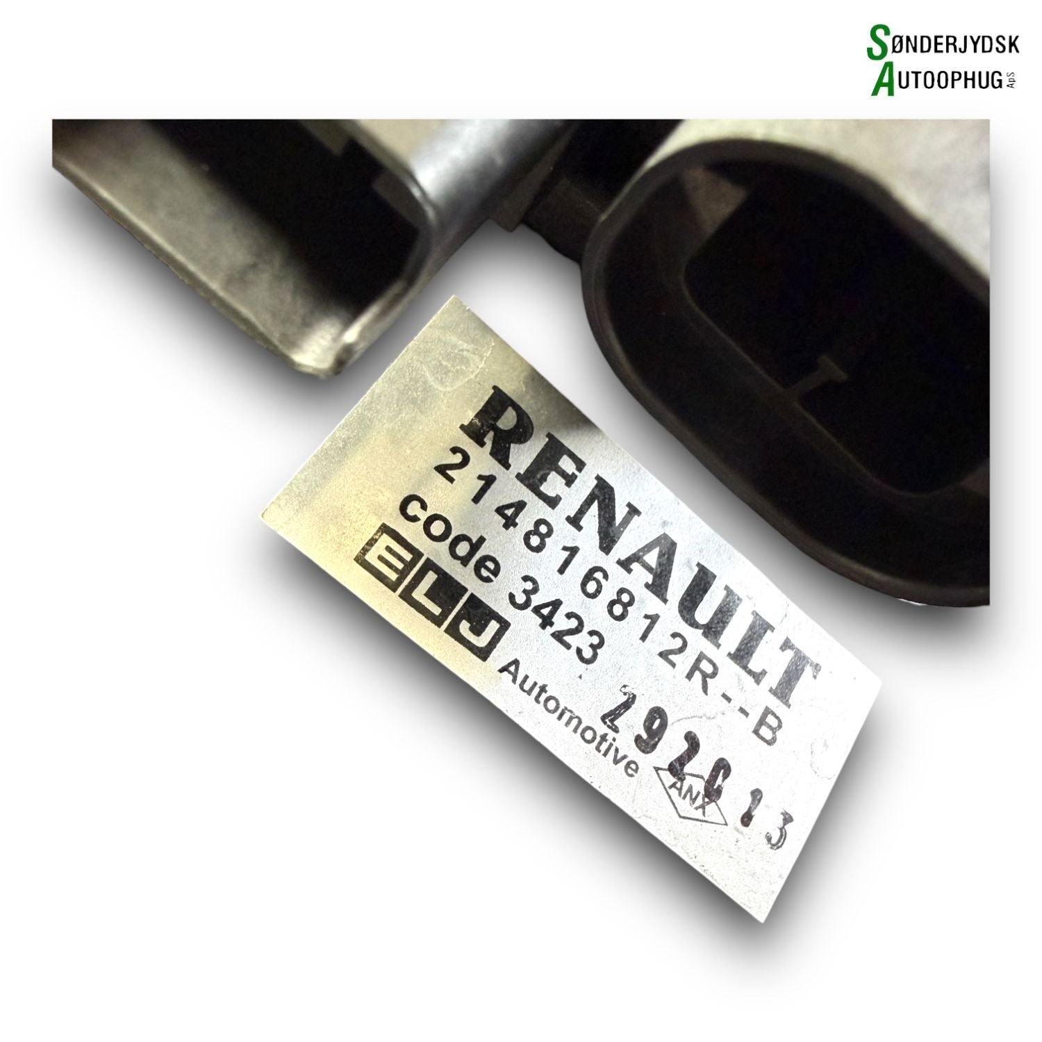 Renault Clio 4 Kølerblæser El Med OEM Nr. 214816812R Fra Renault Ophugger