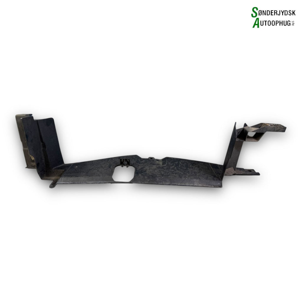 Opel Karl Front, Løsdele Med OEM Nr. Ophugger Fra Opel Ophugger