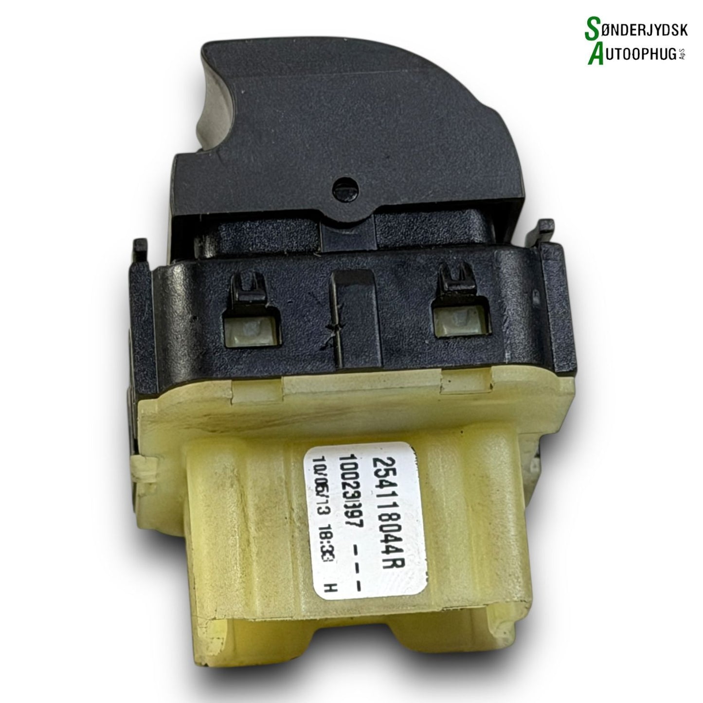 Renault Clio 4 Kontakt Rudehejs Med OEM Nr. 254118044R Fra Renault Ophugger