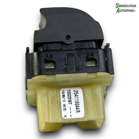 Renault Clio 4 Kontakt Rudehejs Med OEM Nr. 254118044R Fra Renault Ophugger