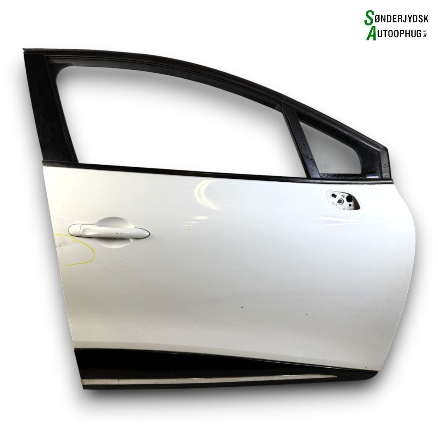 Renault Clio 4 Fordør H Med OEM Nr. 801008302R Fra Renault Ophugger