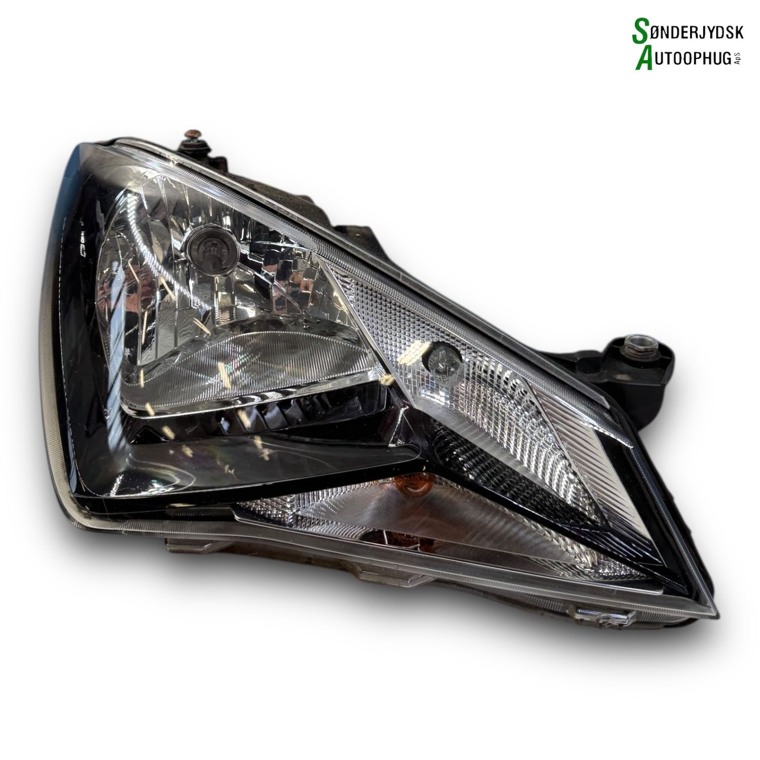 Seat Mii Forlygte Med OEM Nr. 1SL941016F Fra Seat Ophugger