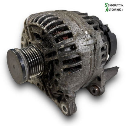 VW Caddy 2K Generator Med OEM Nr. 03F903023JX Fra VW Ophugger