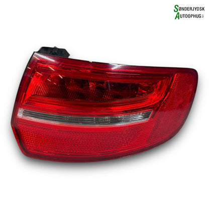 Audi A3 Baglygte Med OEM Nr. 8P4945096E Fra Audi Ophugger