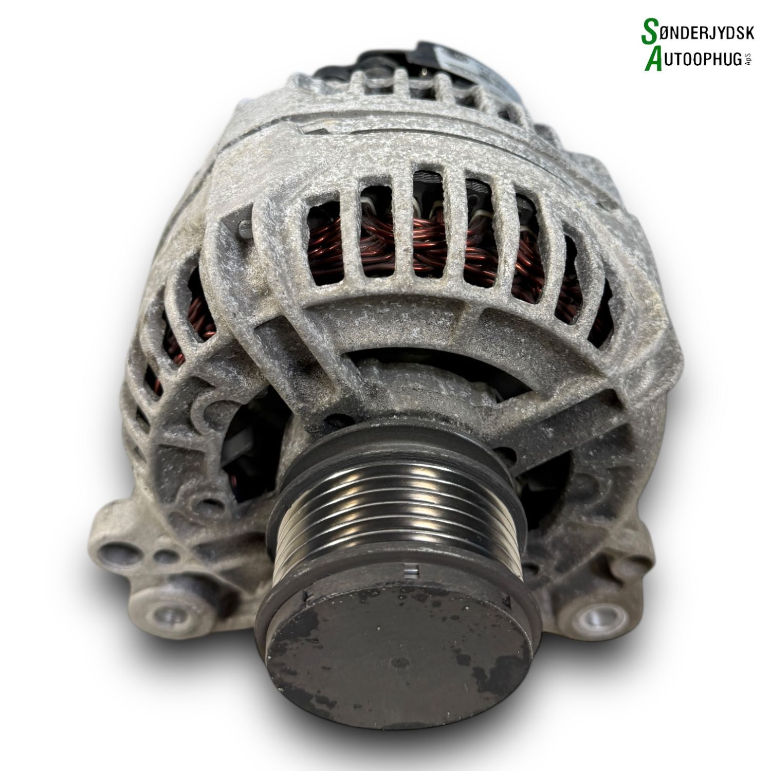 Audi A3 Generator Med OEM Nr. 06F903023FX Fra Audi Ophugger