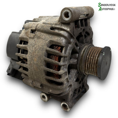 Peugeot 208 Generator Med OEM Nr. A003TG5281ZE Fra Peugeot Ophugger