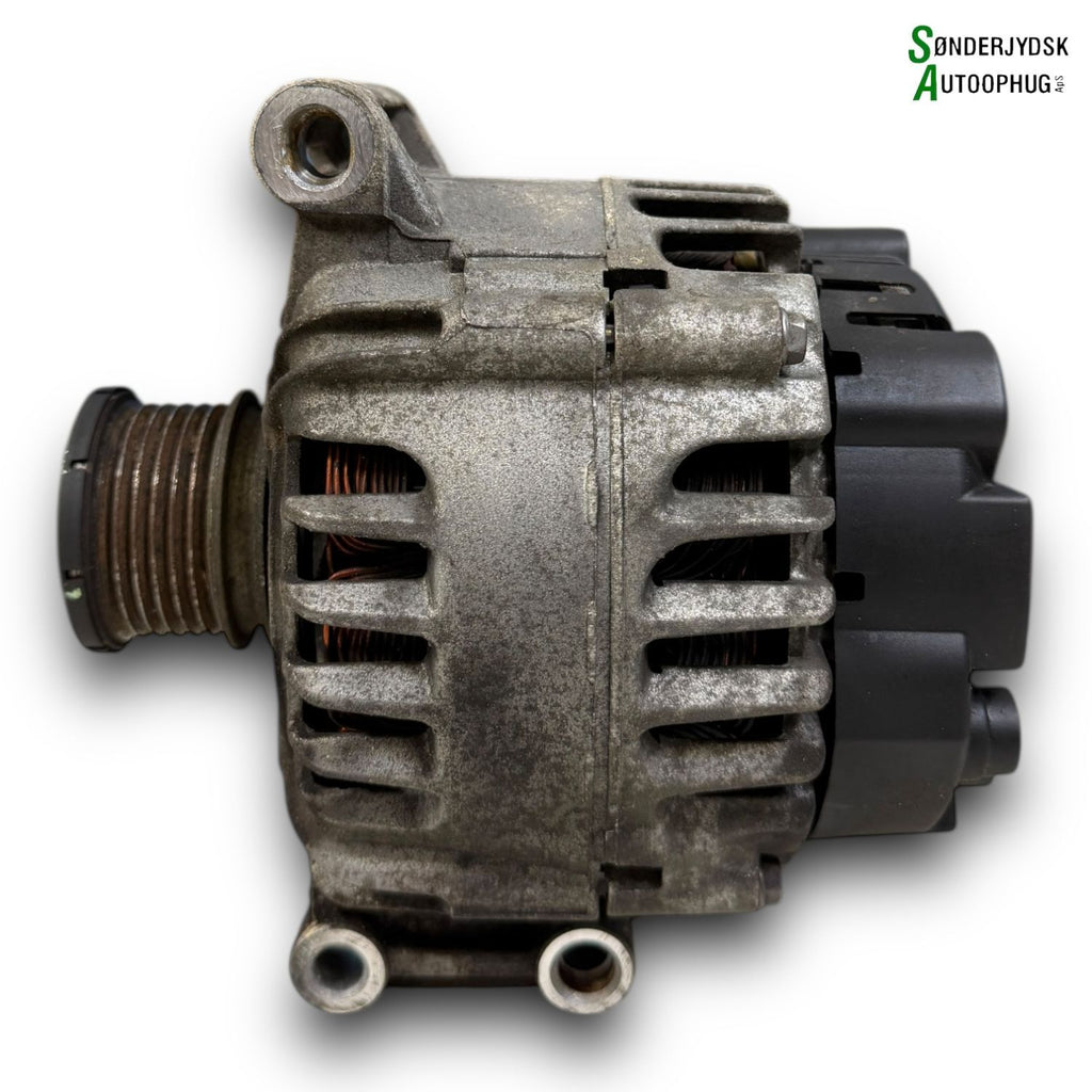 Peugeot 208 Generator Med OEM Nr. A003TG5281ZED Fra Peugeot Ophugger