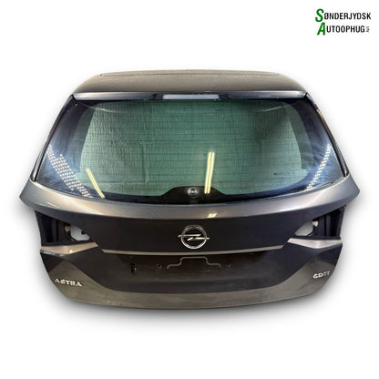 Opel Astra K Bagklap Med OEM Nr. 39103591 Fra Opel Ophugger