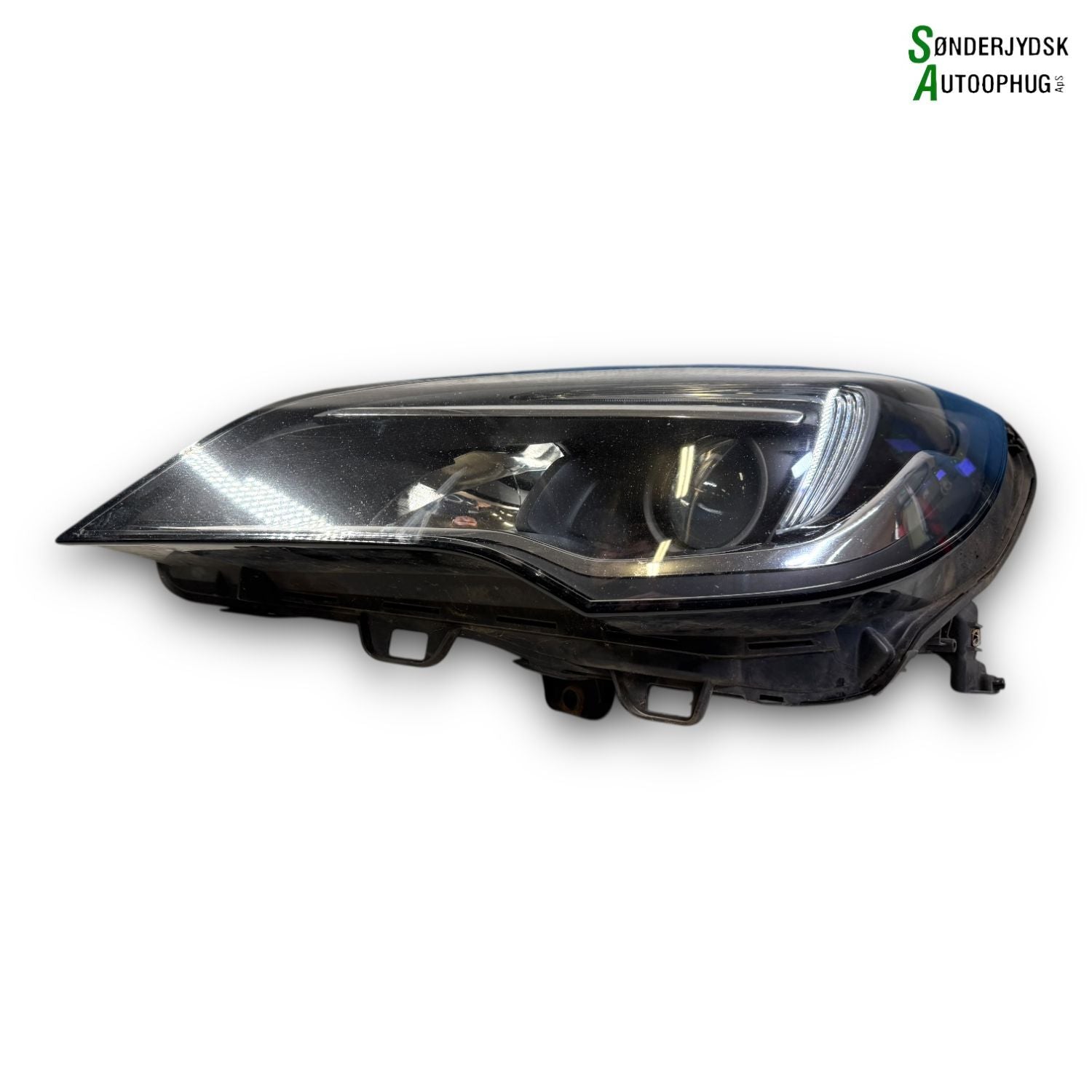 Opel Astra K Forlygte Med OEM Nr. 39047198 Fra Opel Ophugger