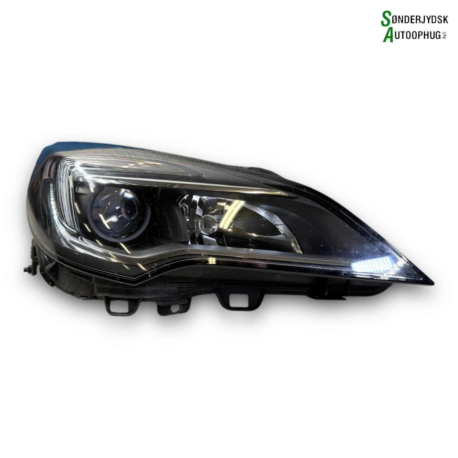 Opel Astra K Forlygte Med OEM Nr. 39081893 Fra Opel Ophugger
