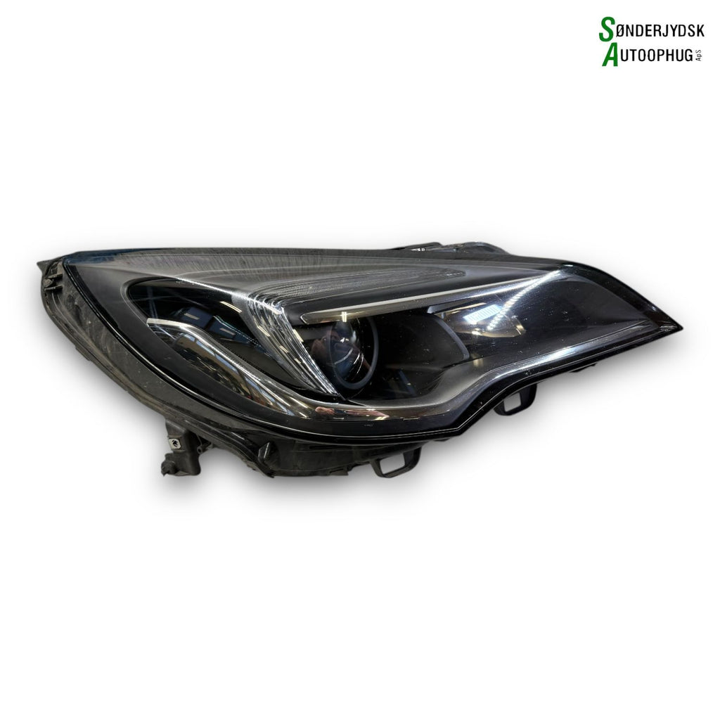 Opel Astra K Forlygte Med OEM Nr. 39081893 Fra Opel Ophugger