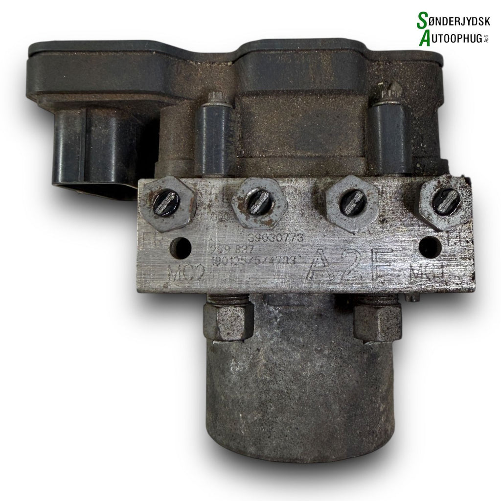 Opel Astra K ABS Pumpe Med OEM Nr. 42708125 Fra Opel Ophugger