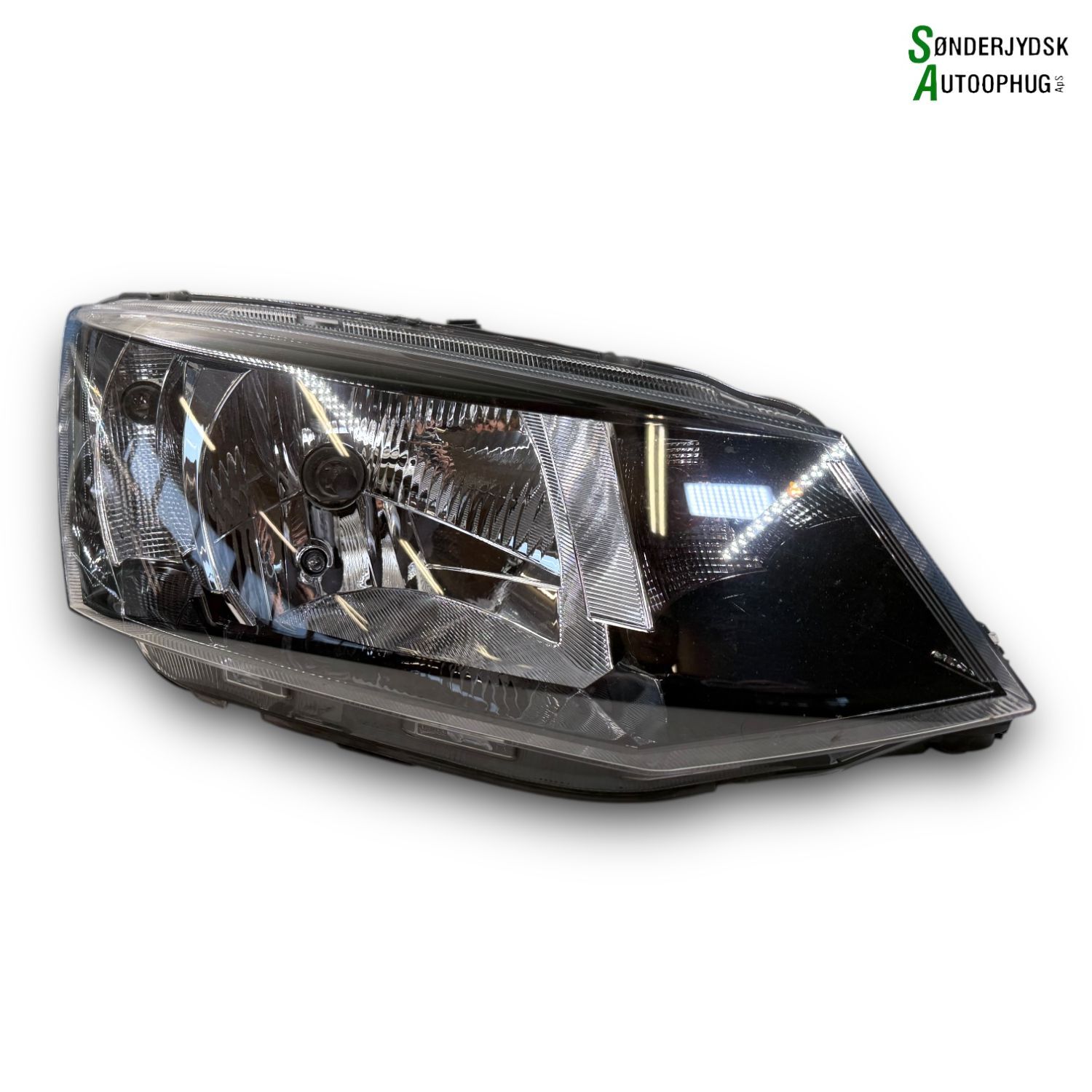 Skoda Fabia Forlygte Med OEM Nr. 6V1941018C Fra Skoda Ophugger