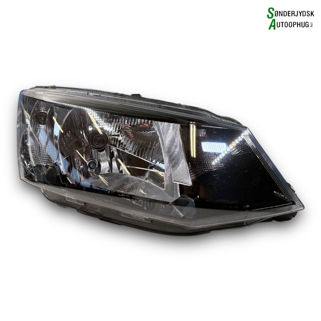 Skoda Fabia Forlygte Med OEM Nr. 6V1941018 Fra Skoda Ophugger