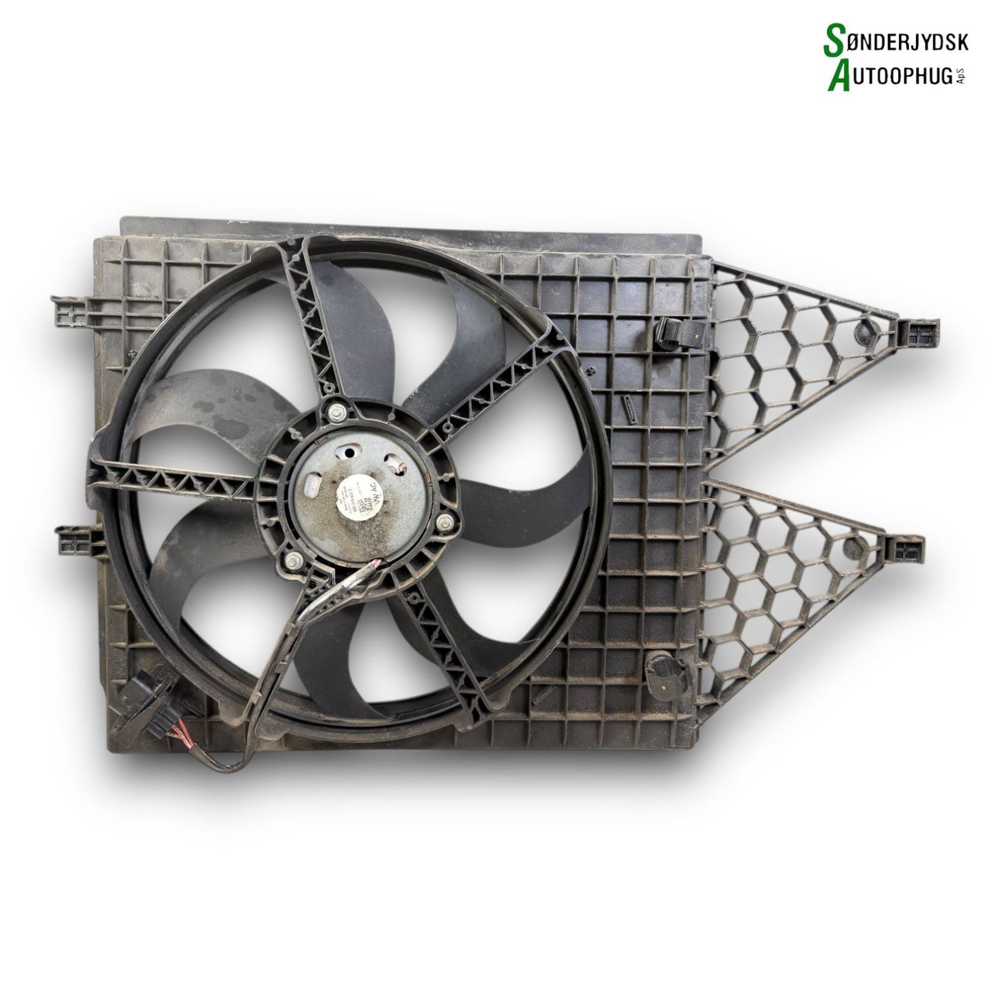 Skoda Fabia Kølerblæser El Med OEM Nr. 6R0121207Q Fra Skoda Ophugger