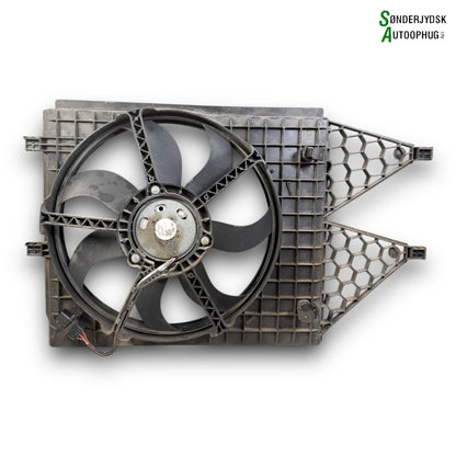 Skoda Fabia Kølerblæser El Med OEM Nr. 6R0121207Q Fra Skoda Ophugger