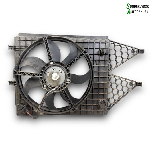 Skoda Fabia Kølerblæser El Med OEM Nr. 6R0121207Q Fra Skoda Ophugger
