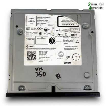 Skoda Fabia Radio Med OEM Nr. 5Q0035840B Fra Skoda Ophugger