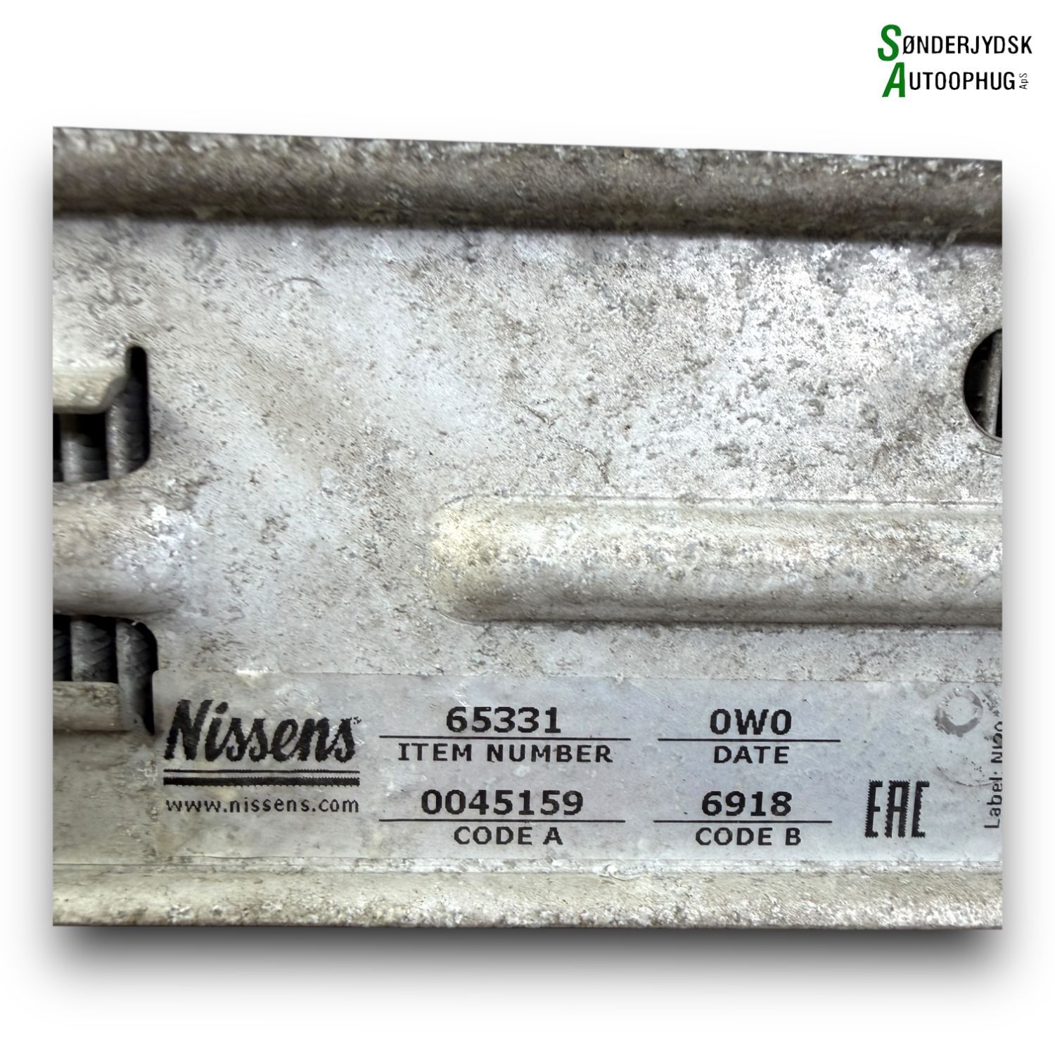 Skoda Fabia Køler Med OEM Nr. 6R0145805H Fra Skoda Ophugger