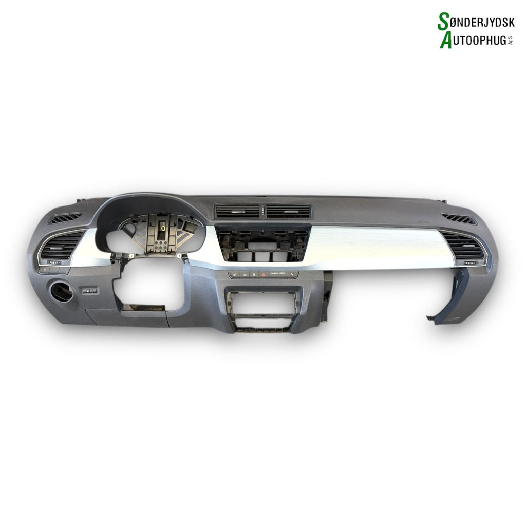 Skoda Fabia Instrumentpolstring Med OEM Nr. 6V1857009P9B9 Fra Skoda Ophugger