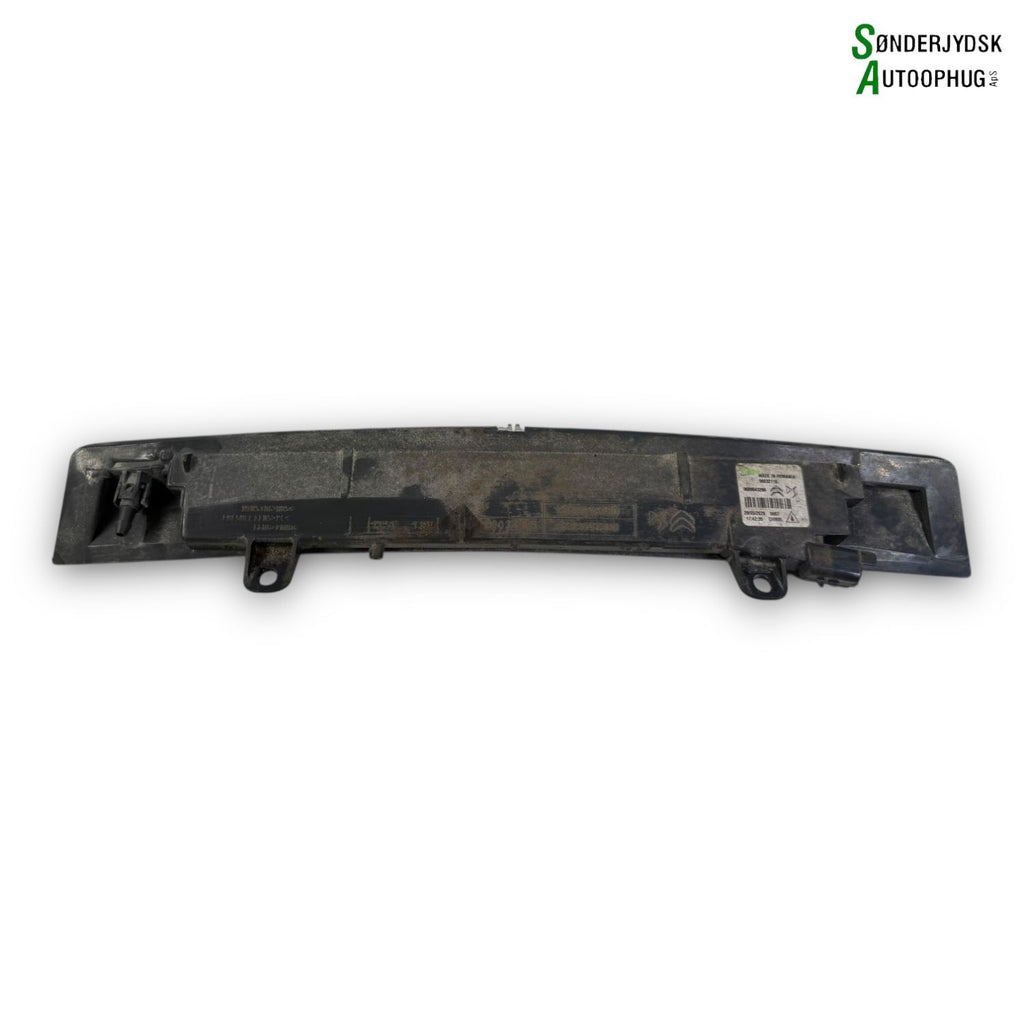 Opel Corsa F Bremselys Med OEM Nr. 9689043280 Fra Opel Ophugger