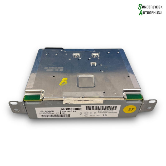 Opel Corsa F Radio Med OEM Nr. 7503900287 Fra Opel Ophugger