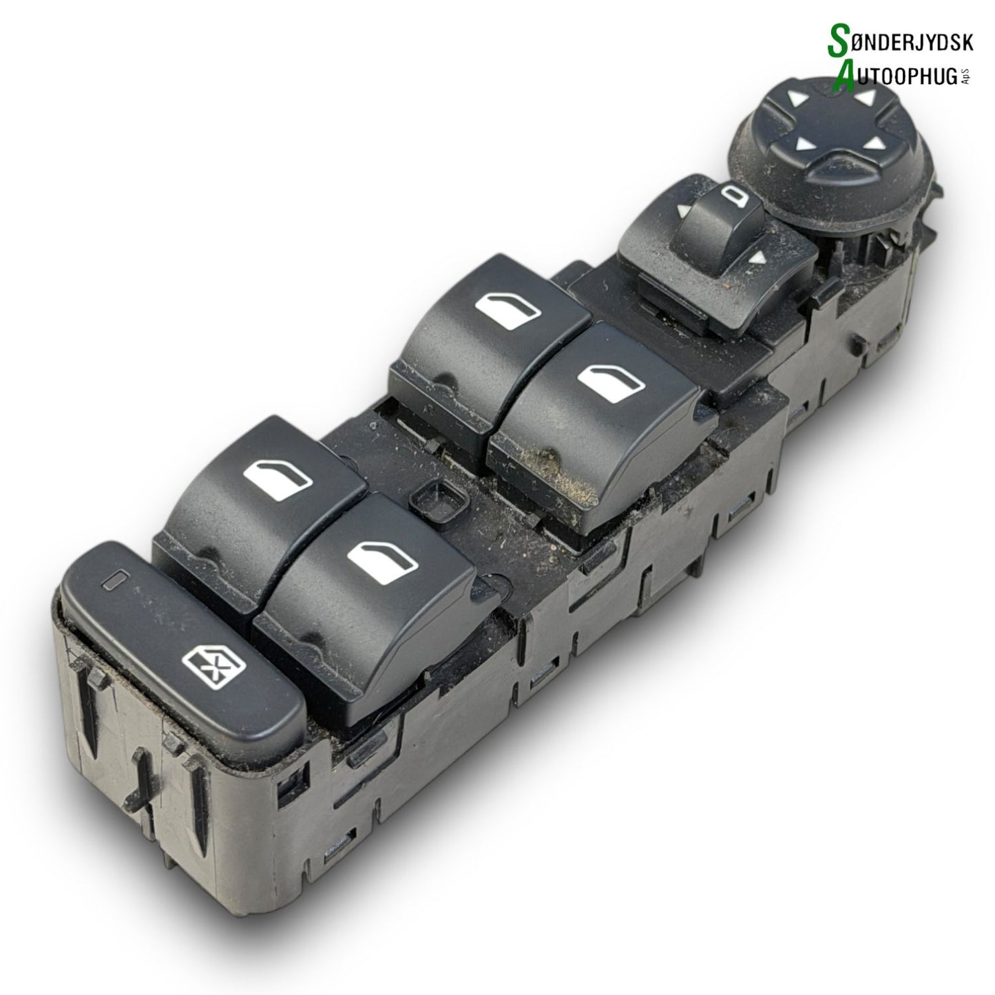 Opel Corsa F Kontakt Rudehejs Med OEM Nr. 1002555213 Fra Opel Ophugger