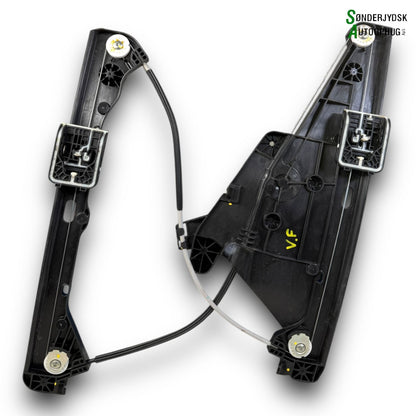 Opel Corsa F Rudemotor - Rudehejs Med OEM Nr. 39182144 Fra Opel Ophugger