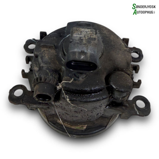 Suzuki Grand Vitara Tågelygte For Med OEM Nr. 3550063J03000 Fra Suzuki Ophugger