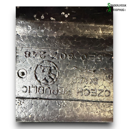 Skoda Octavia Forkofanger Rå Med OEM Nr. 5E0807248 Fra Skoda Ophugger