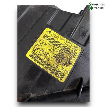 Skoda Octavia Forlygte Med OEM Nr. 5E1941015 Fra Skoda Ophugger