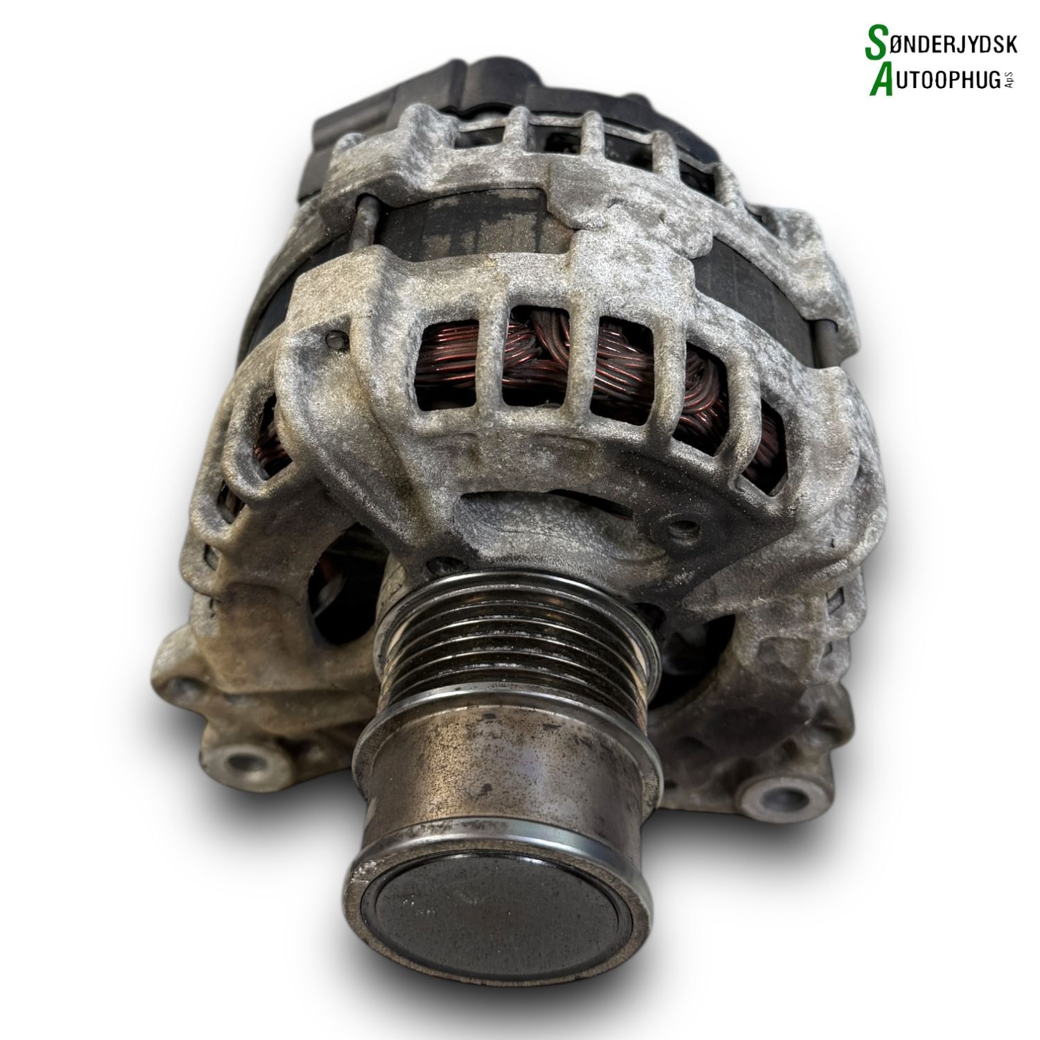 Skoda Octavia Generator Med OEM Nr. 04C903023MX Fra Skoda Ophugger