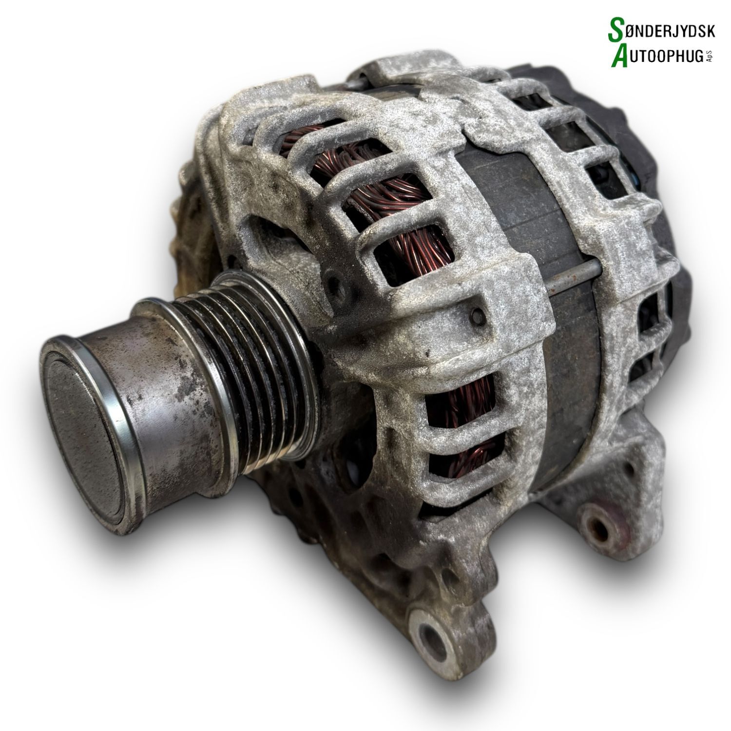 Skoda Octavia Generator Med OEM Nr. 04E903023JX Fra Skoda Ophugger