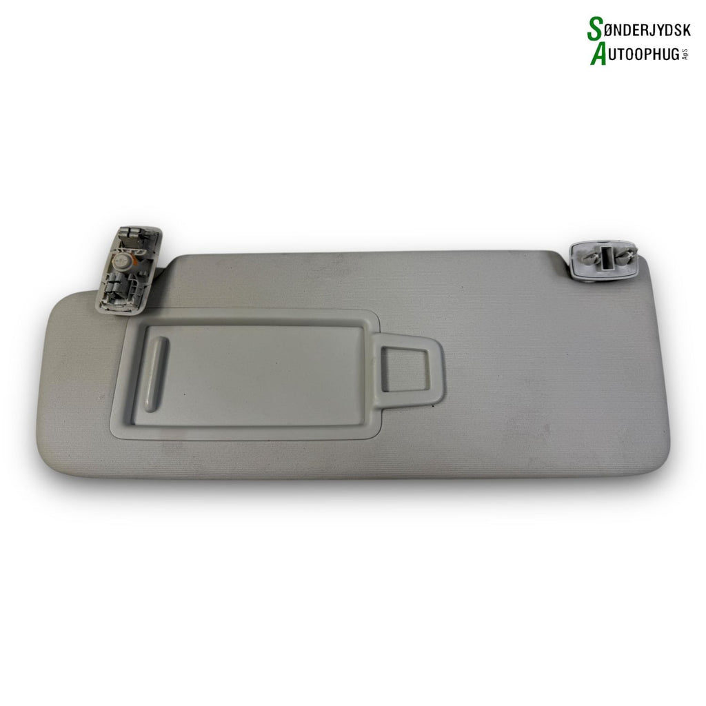 Skoda Octavia Solskærm Med OEM Nr. 5G0857551AG Fra Skoda Ophugger