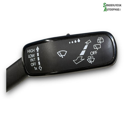 Skoda Octavia Kontakt Combi Med OEM Nr. 5Q0953569A Fra Skoda Ophugger