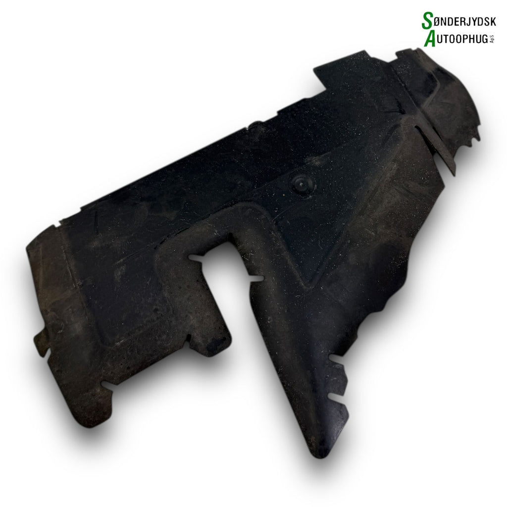 Skoda Octavia Front, Løsdele Med OEM Nr. 5E0121283 Fra Skoda Ophugger