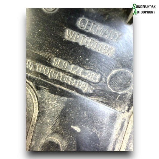 Skoda Octavia Front, Løsdele Med OEM Nr. 5E0121283 Fra Skoda Ophugger